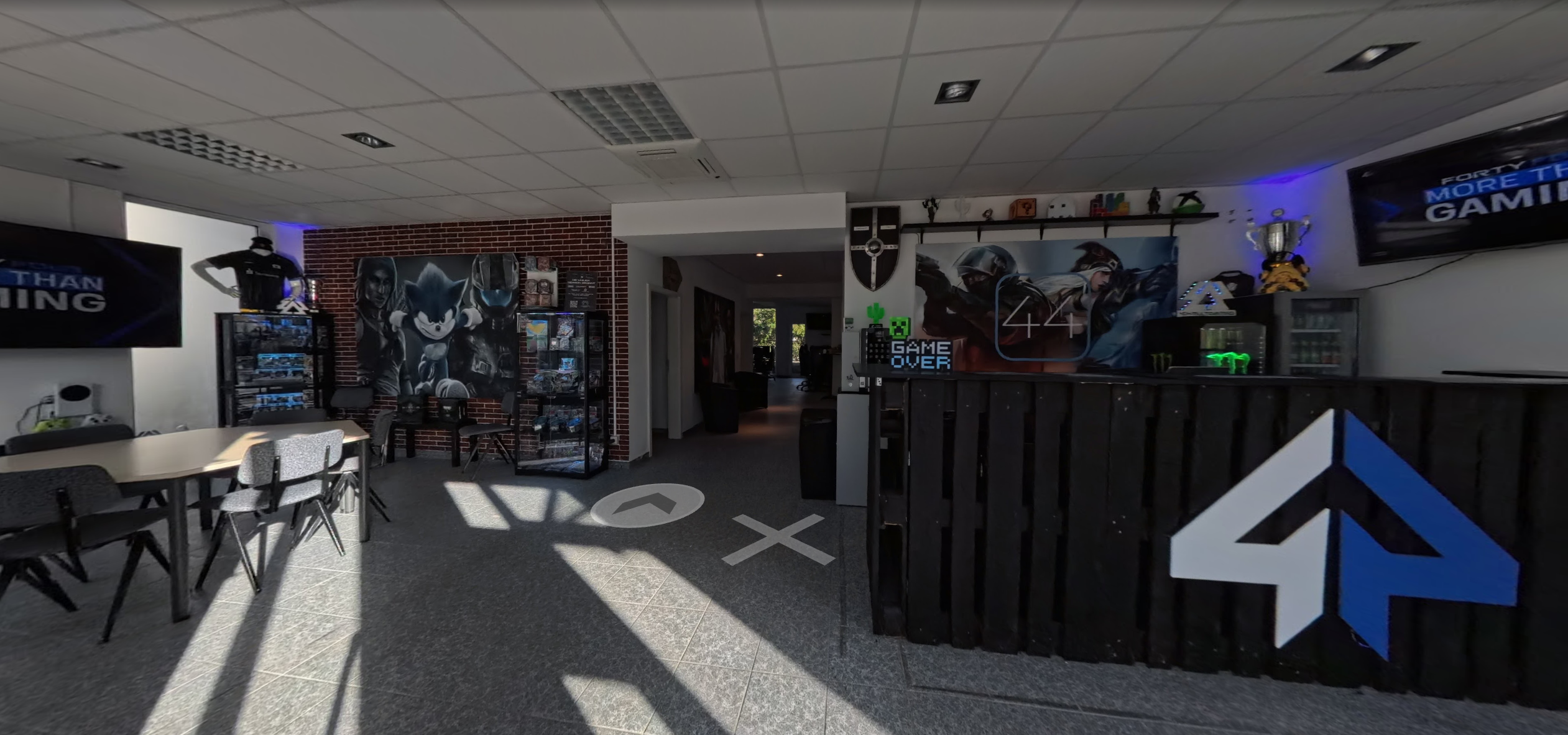 FORTY FOUR Roomtour Vorschau